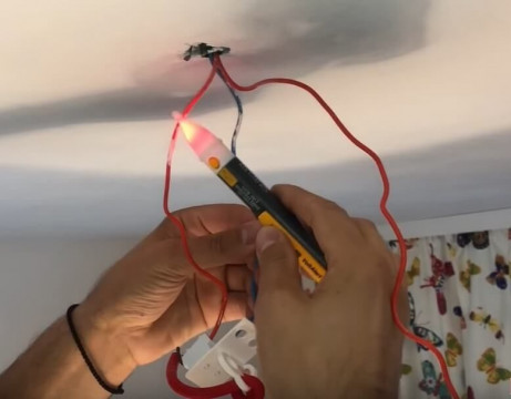 Instalatii sanitare, electrice, zugraveli, reparatii